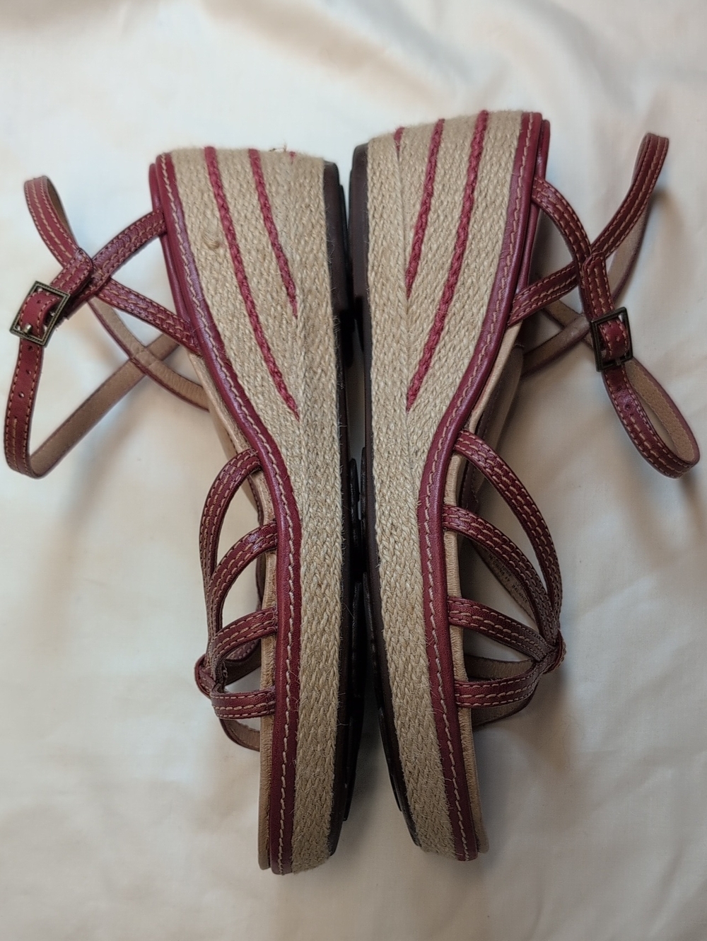 Clark's Artisan collection Strappy Wedge Sandals Dark Red Espadrille 9M NWOB - Picture 6 of 7